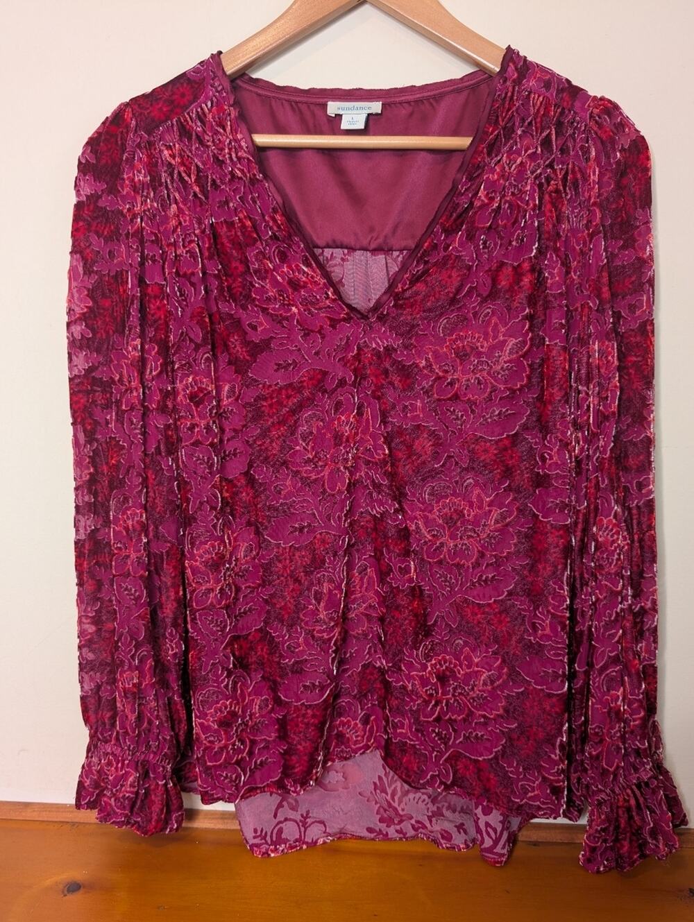 Sundance L Berry Floral Silk Blend Burnout Top V-Neck Ruffle Long Sleeve